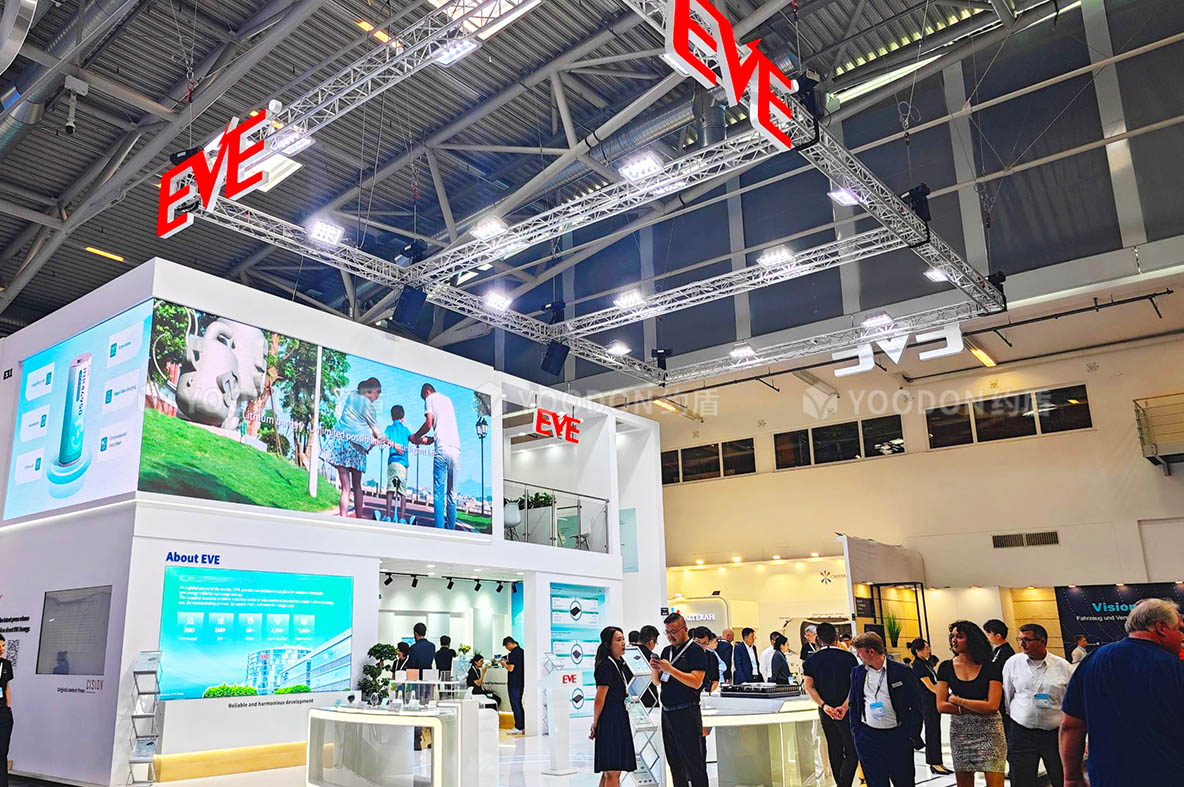 儲(chǔ)能光伏展臺(tái)搭建